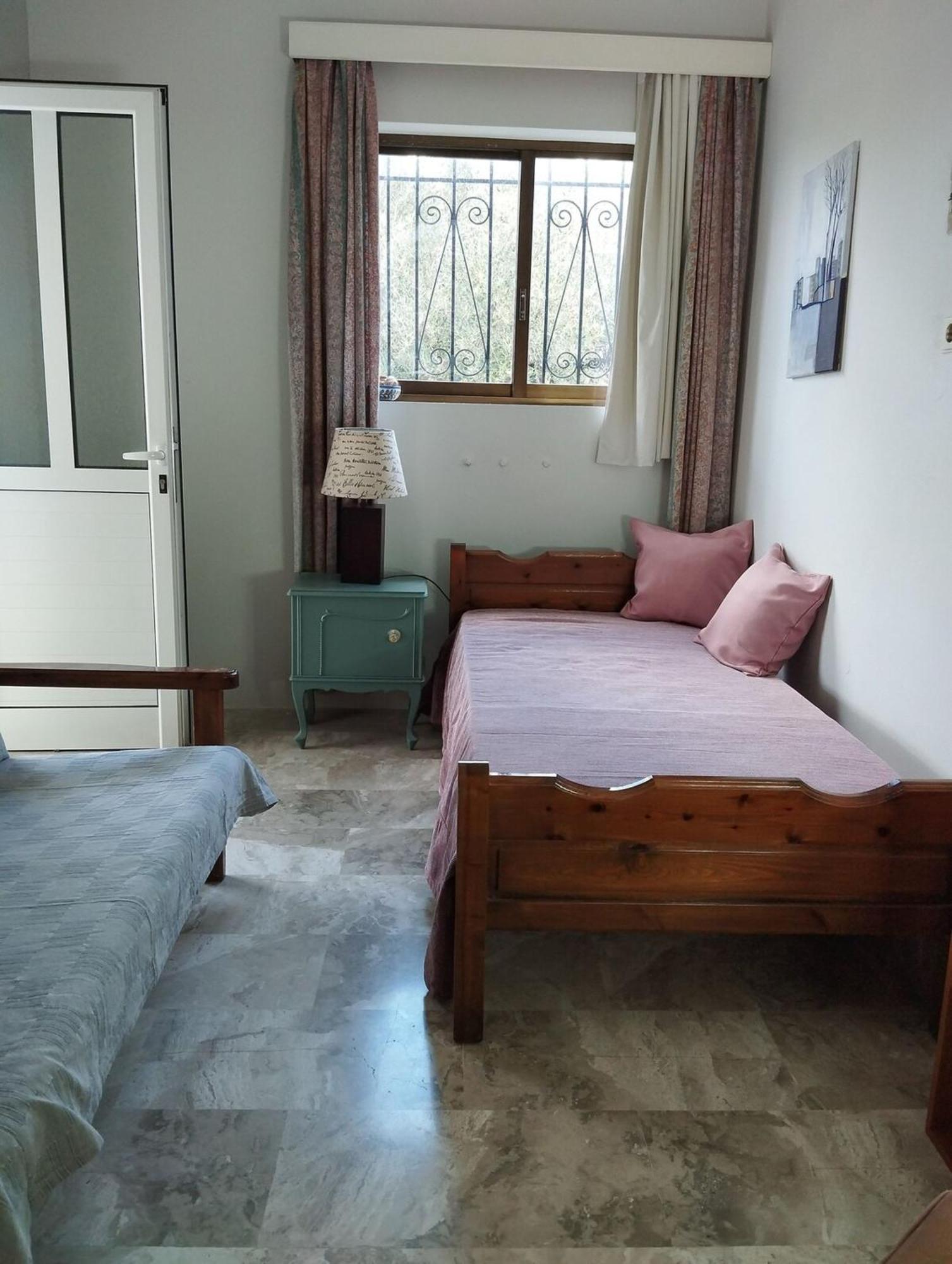 Hiltop House *